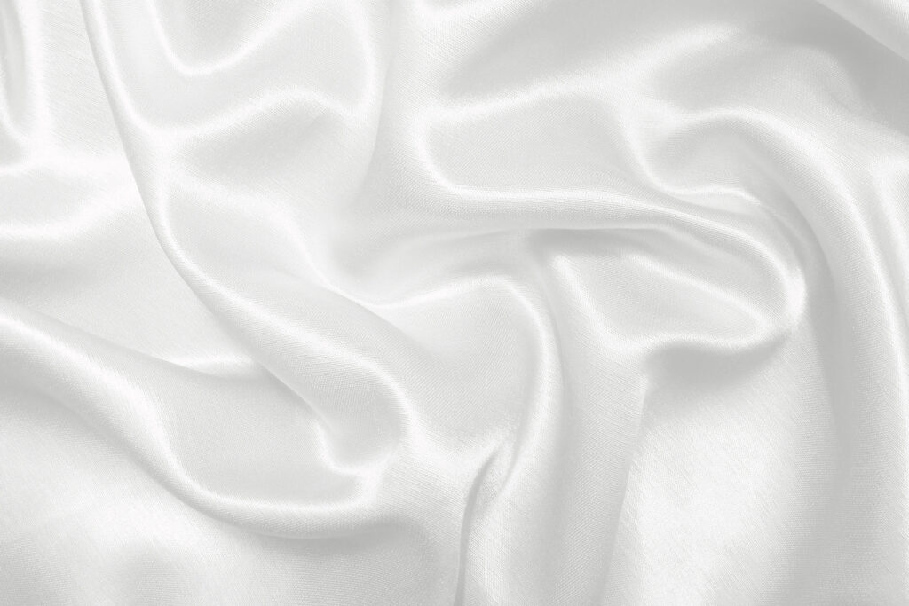 what-to-know-about-satin-sheets2 what-to-know-about-satin-sheets2