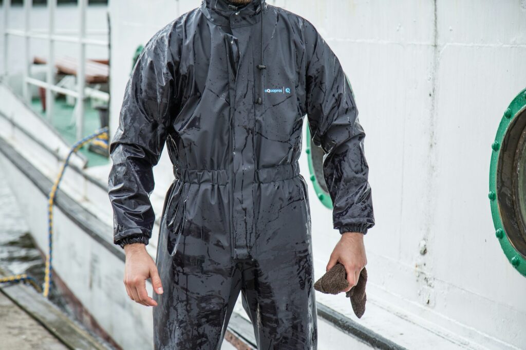 evaluating-water-resistance-and-breathability3