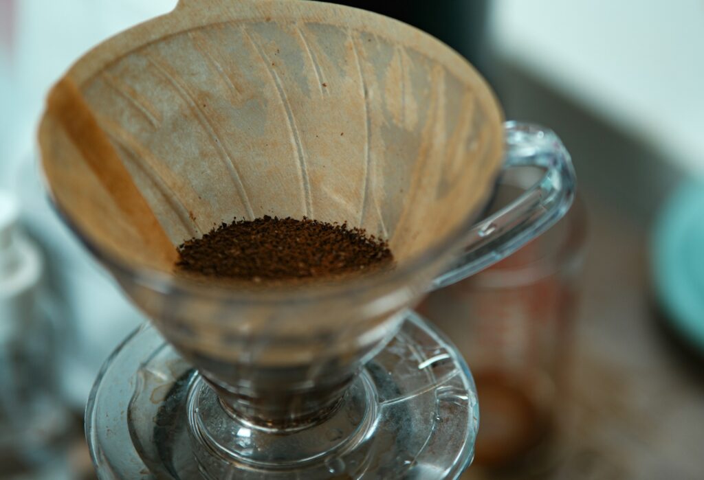 enjoying-coffee-while-camping3