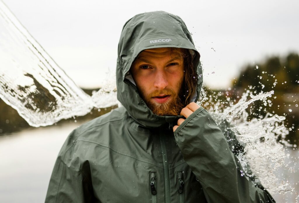 choosing-the-right-rain-jacket3