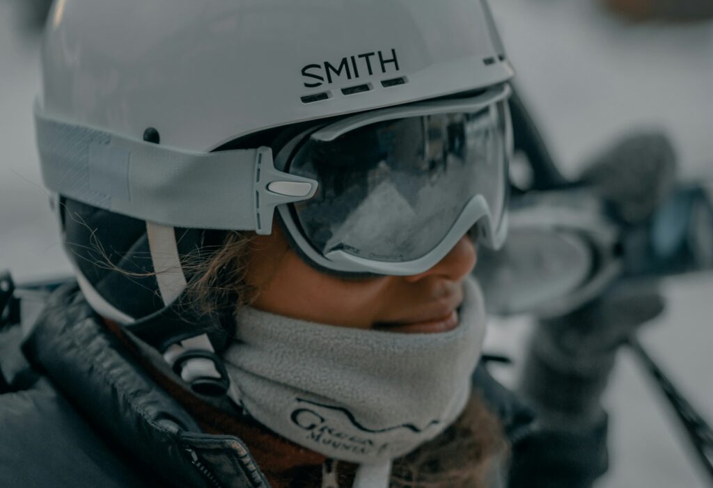 ski-goggle-selection-guide6